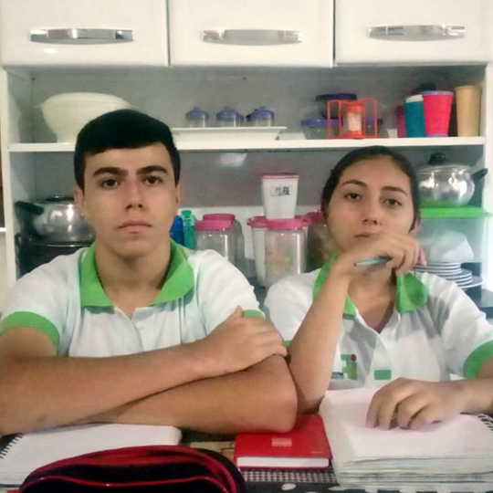 #53643 "Estudar de forma remota e sem acesso à internet é extremamente limitativo"