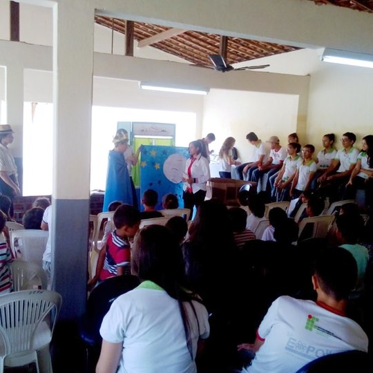 #53836 Alunos do Campus Pau dos Ferros promovem apresentações literárias na Escola Estadual Francisco Nunes