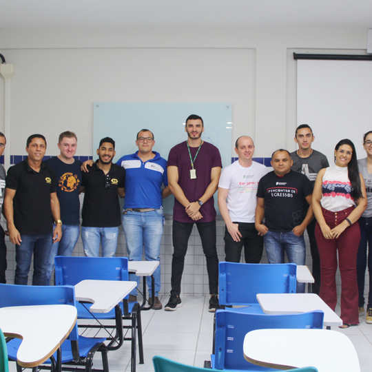 #54190 Acadêmicos de Administração da UERN em Pau dos Ferros visitam o IFRN 