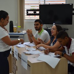 #54298 Diretoria Acadêmica realizou reunião de pais, mães e responsáveis