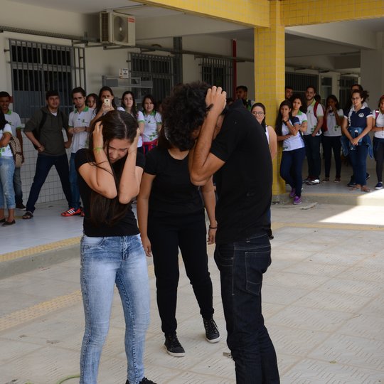 #54926 Grupo Nonsense apresenta intervenção como parte do Setembro Amarelo 