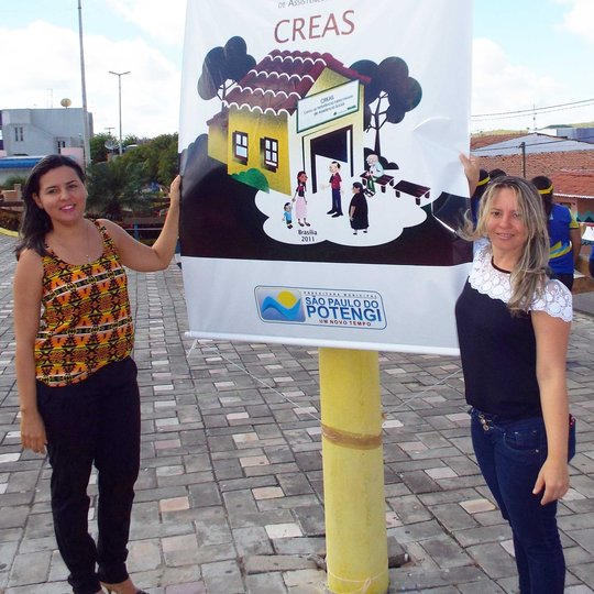 #55237 Assistentes sociais do IFRN participam de Abraço Simbólico