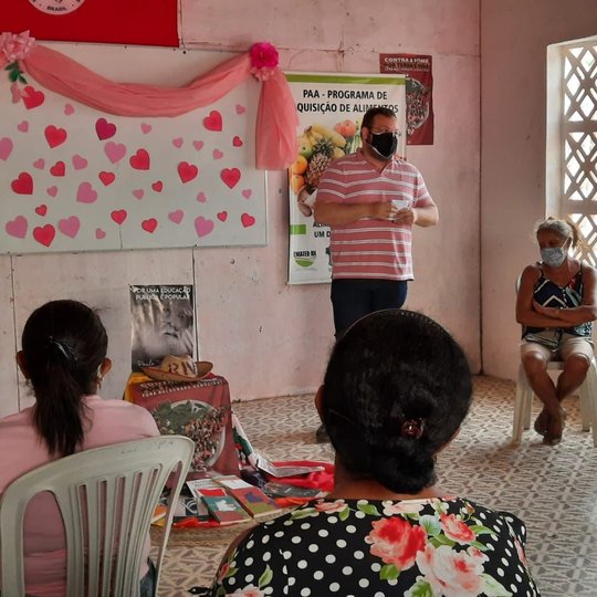 #6534 COAES do Campus Ceará-Mirim participa de ação do Outubro Rosa organizado por entidades da região
