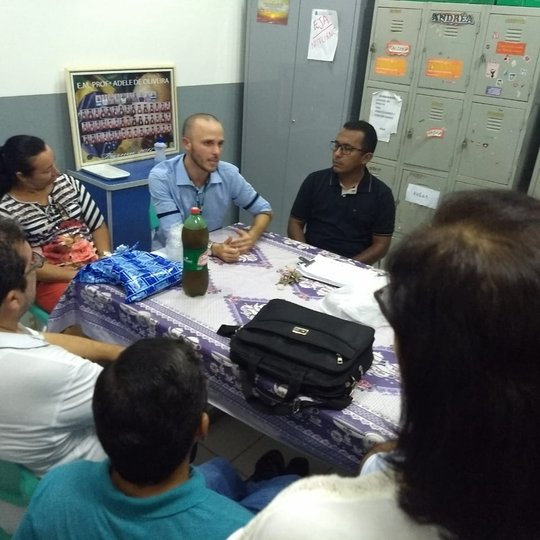#6589 Professor do Campus Ceará-Mirim ministra palestra sobre Ética na Escola em escola do município