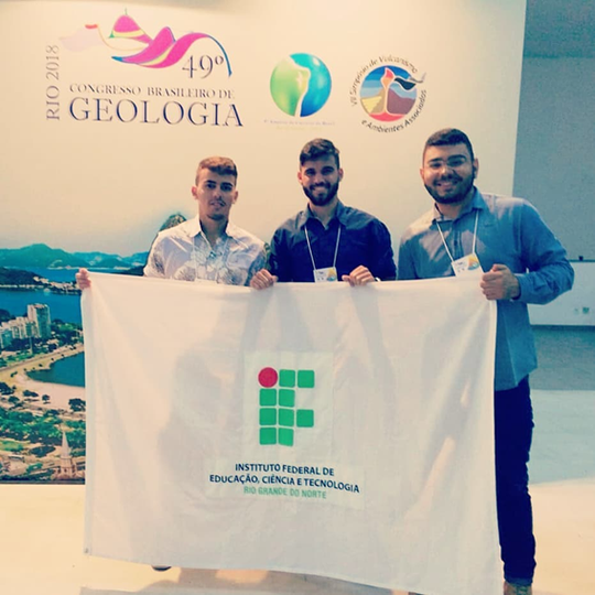 #6881 Alunos do Curso Técnico em Mineração apresentam trabalho em evento nacional