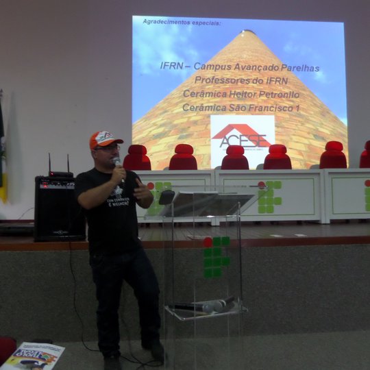 #7157 Palestra Tijolo legal