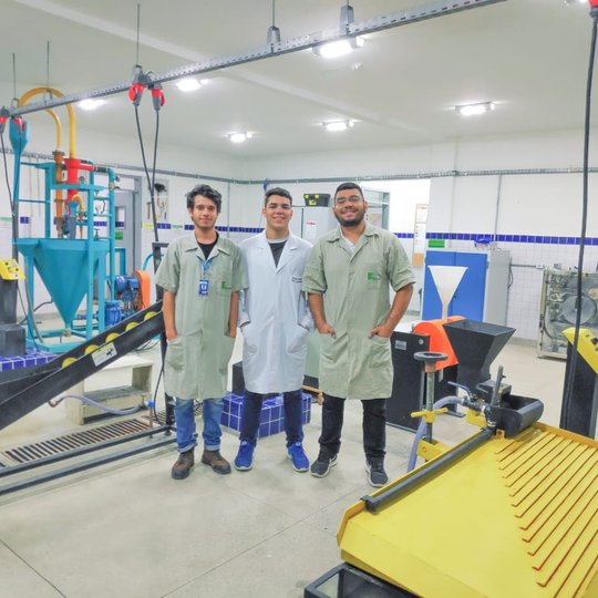 #7164 Aluno do Campus Parelhas inicia estágio em Centro de Tecnologia Mineral