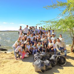 #7168 Estudantes do Campus Avançado Parelhas do IFRN realizam coleta de lixo às margens do Açude Boqueirão em Parelhas/RN