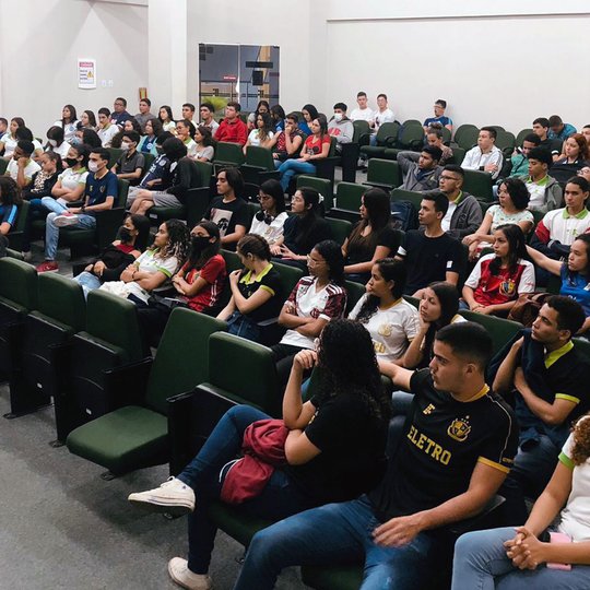 #7300 Direção Acadêmica realiza reunião com turmas de 4º ano