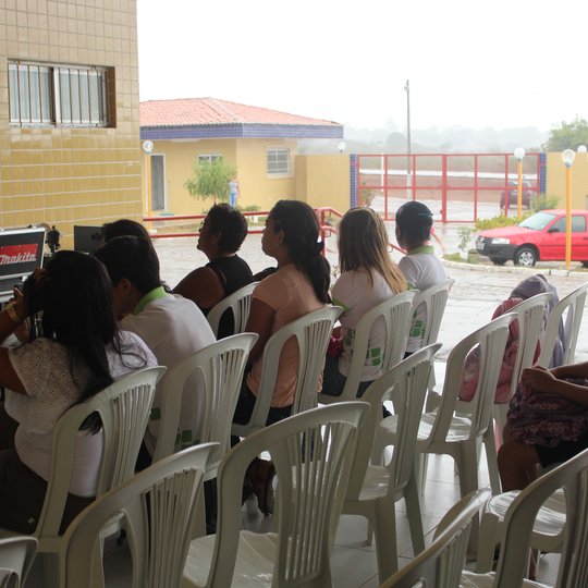 #7982 Oficina: Fabricação de Vassouras Ecológicas