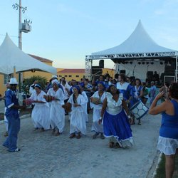 #8026 Cultural: Grupo Zambêracatu fecha a tarde de eventos