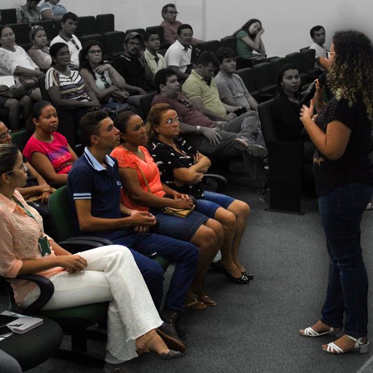 #8286 Reunião de Pais e Responsáveis acontece nesta quarta-feira (21)