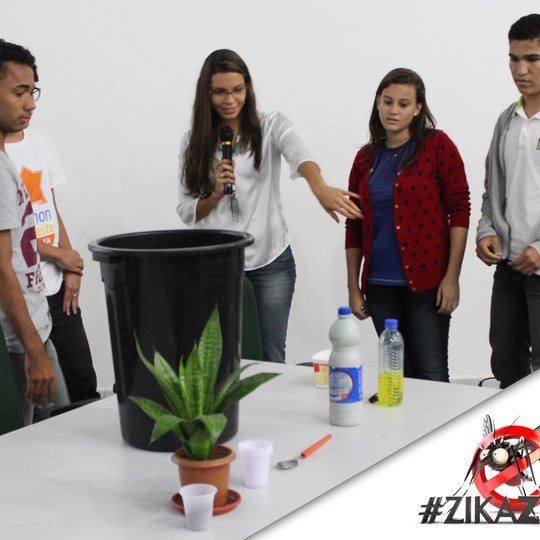 #8447 Setores de Saúde e Manutenção realizam palestra com alunos sobre combate ao Aedes Aegypti