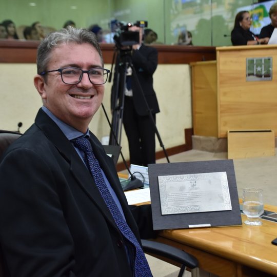 #8796 Servidor do Campus João Câmara é homenageado em Sessão Solene na Assembleia Legislativa do RN