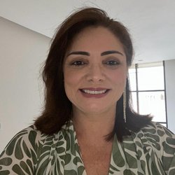 Alba Azevedo