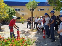 Aula prática de combate a incêndio