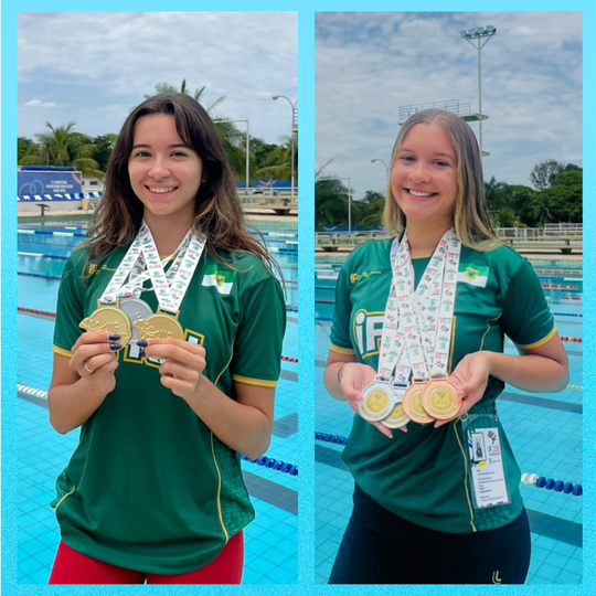 Carol e Lívia - medalhistas da natação