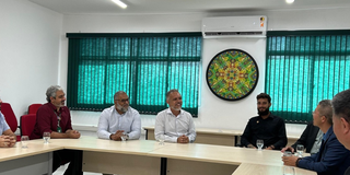 Reunião com representantes da China