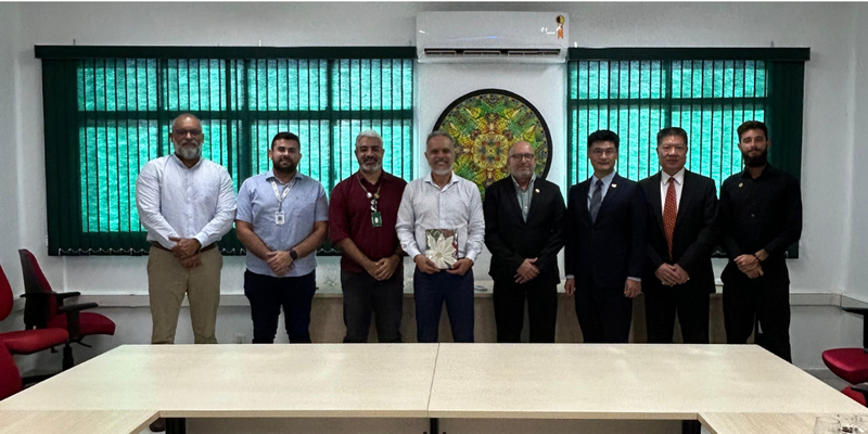 Reunião com representantes da China