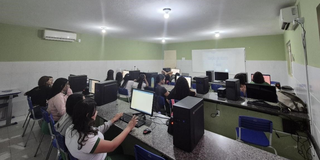 Atividades do Projeto Ampliando Horizontes Digitais em escola pública do litoral sul potiguar.