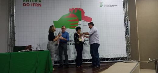 Entrega de brinde - Convidados