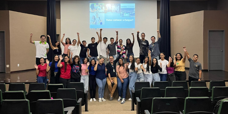 Alunos do Partiu IF na aula inaugural
