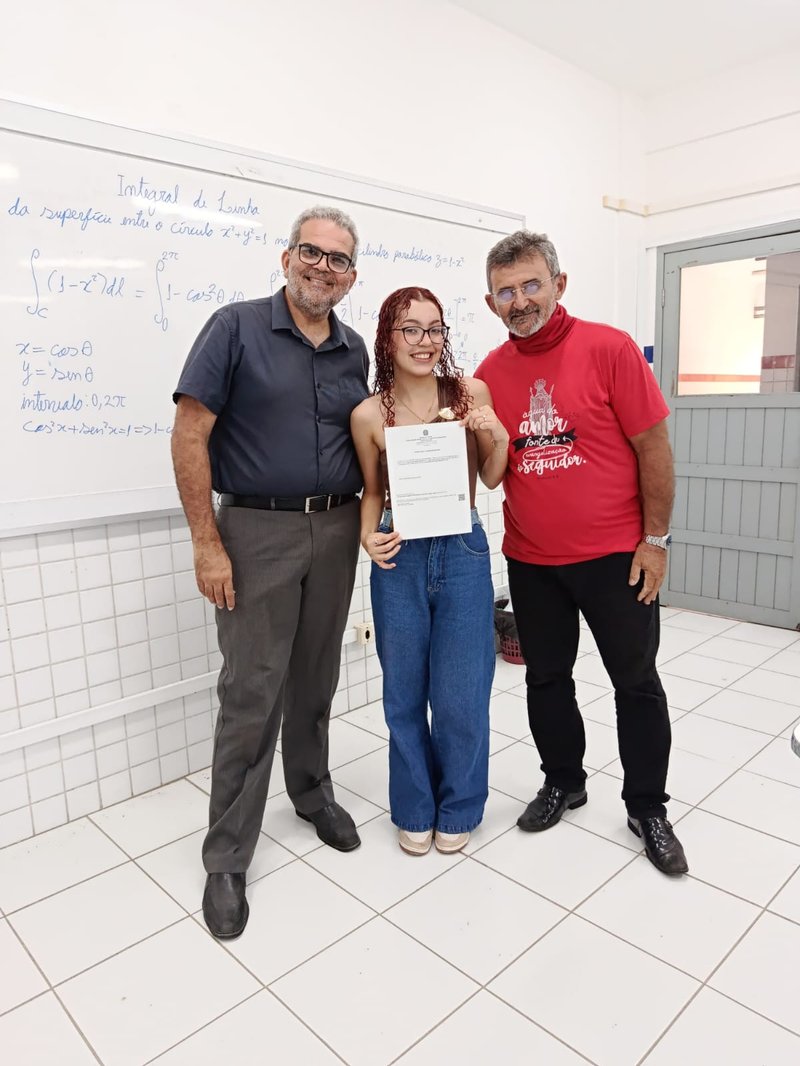 Mini Curso de Cálculo Vetorial para Licenciaturas de Física e Matemática