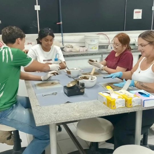 Minicurso realizado no Laboratório