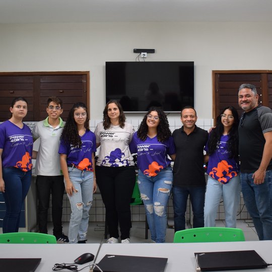 Visita Maker 13-09-23 - Capa