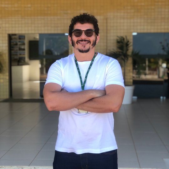 Professor Jairo
