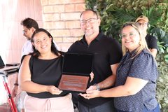 Entrega de homenagem de reconhecimento - 2025
