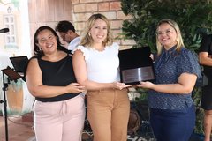 Entrega de homenagem de reconhecimento - 2025