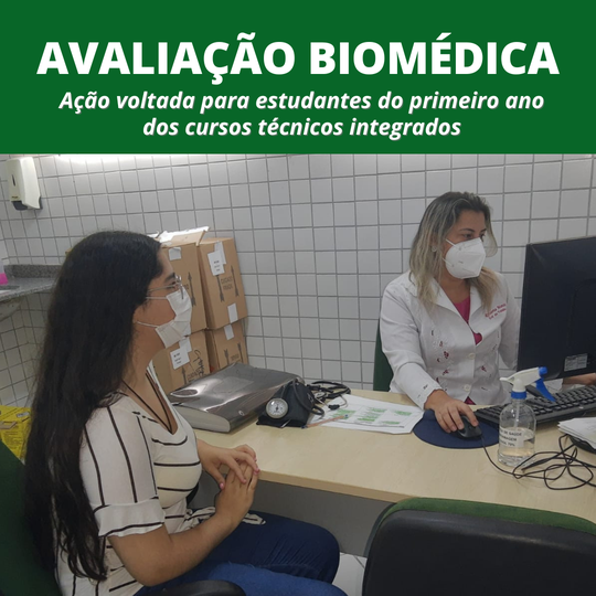 Aluna em avaliação biomédica no setor de saúde