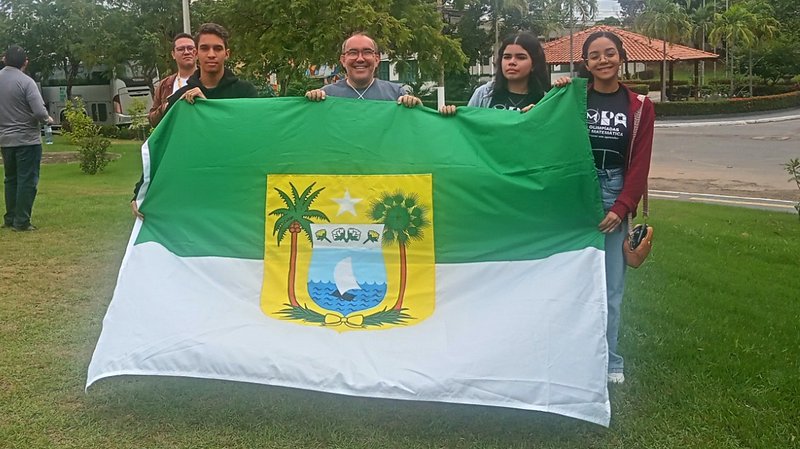 Professor Francisco Quaranta e Alunos do Projeto Olímpico