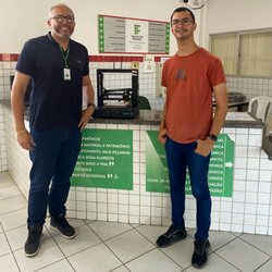 Entrega da Impressora 3D no Campus Parnamirim