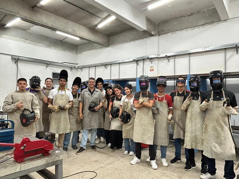 foto: Campus Canguaretama, oficina de soldagem